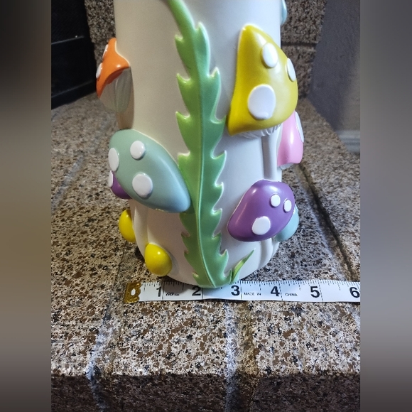 Mushroom Vase Ceramic Electric Pastel Boho Colorful - Picture 3 of 16